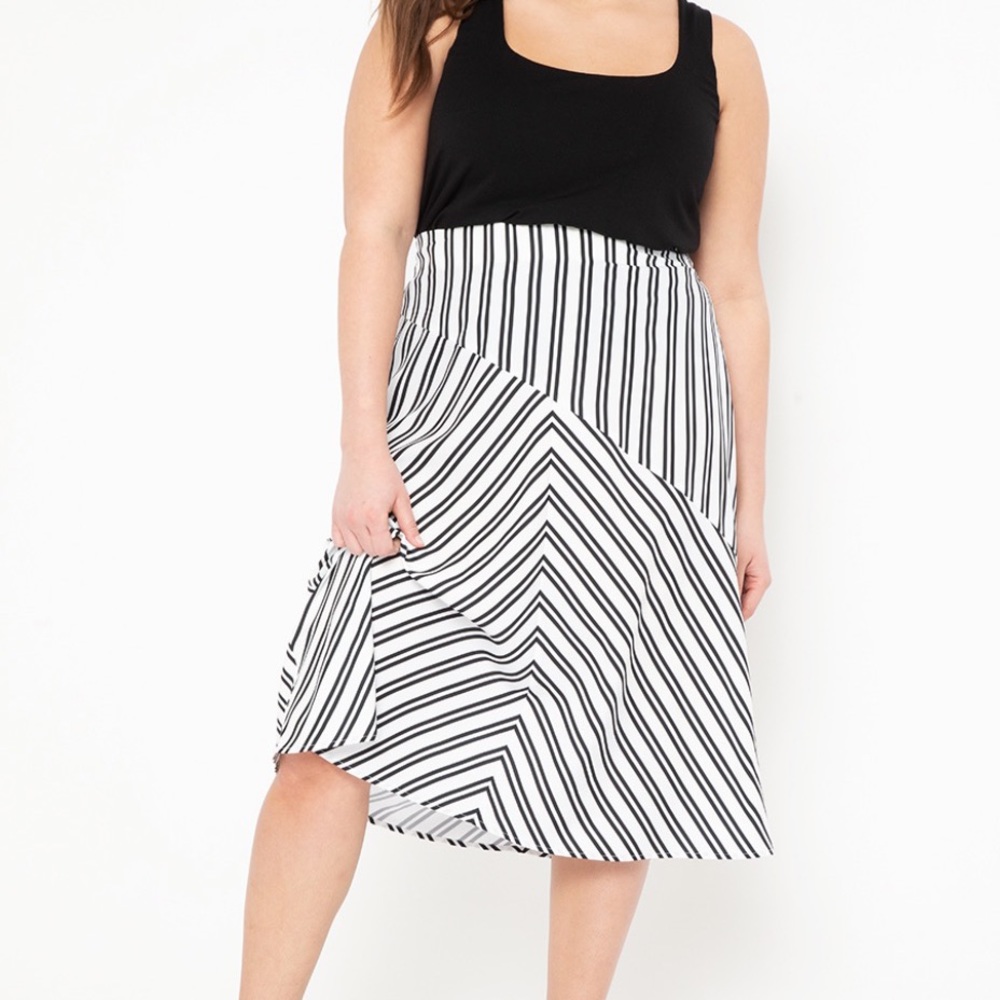 Opposing Stripes Skirt